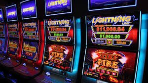 666net Live Casino Roulette Dragon Tiger ကစားသမားများ ကစားနေပုံ